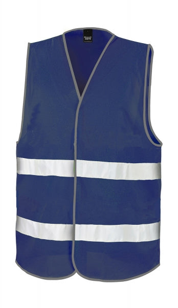 Core veste ar atstarojošām līnijām